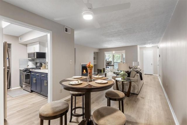 214 Smokerise Circle SE, Marietta, GA 30067