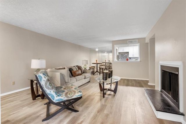 214 Smokerise Circle SE, Marietta, GA 30067