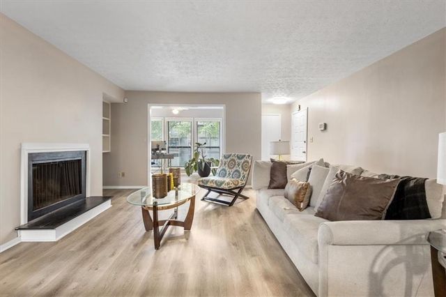 214 Smokerise Circle SE, Marietta, GA 30067