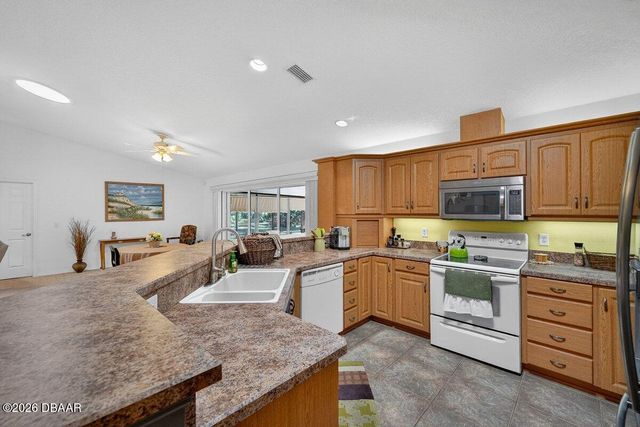 2576 Shilo Glynn Lane, New Smyrna Beach, FL 32168