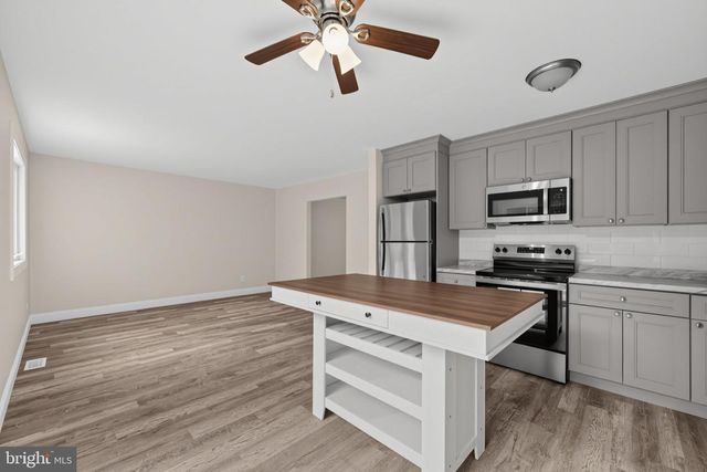 2218 4TH ST, Atco, NJ 08004