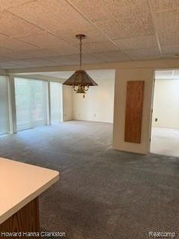 416 N. Helen Avenue 7, Rochester, MI 48307