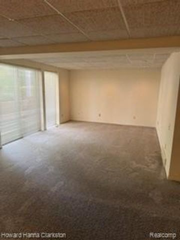 416 N. Helen Avenue 7, Rochester, MI 48307