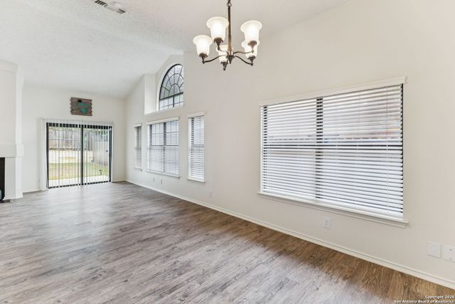7009 Jefferson Ridge, Converse, TX 78109