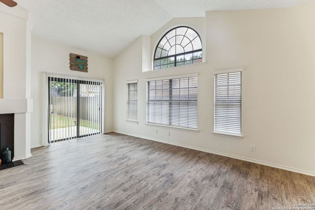 7009 Jefferson Ridge, Converse, TX 78109