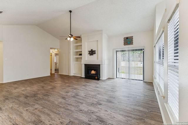 7009 Jefferson Ridge, Converse, TX 78109