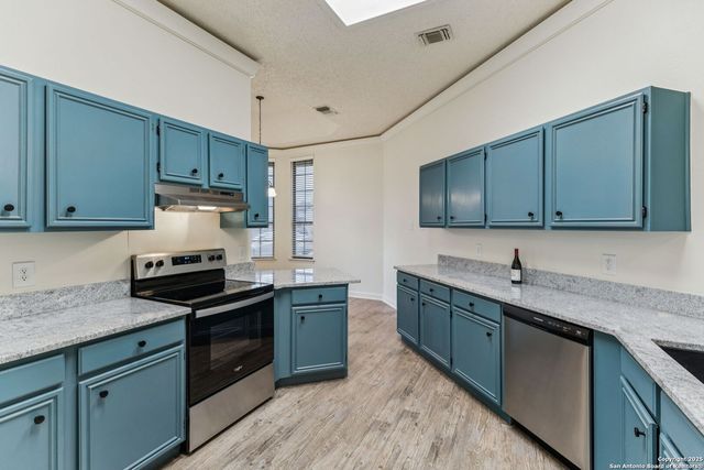 7009 Jefferson Ridge, Converse, TX 78109