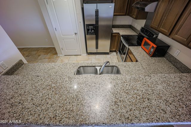 12990 N 88th Lane, Peoria, AZ 85381