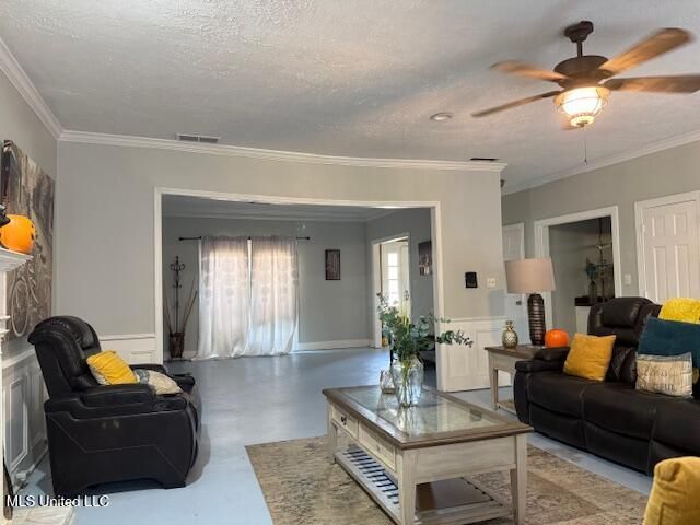 6231 Waterford Drive, Jackson, MS 39211