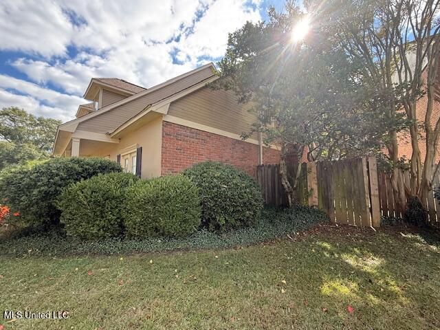 6231 Waterford Drive, Jackson, MS 39211