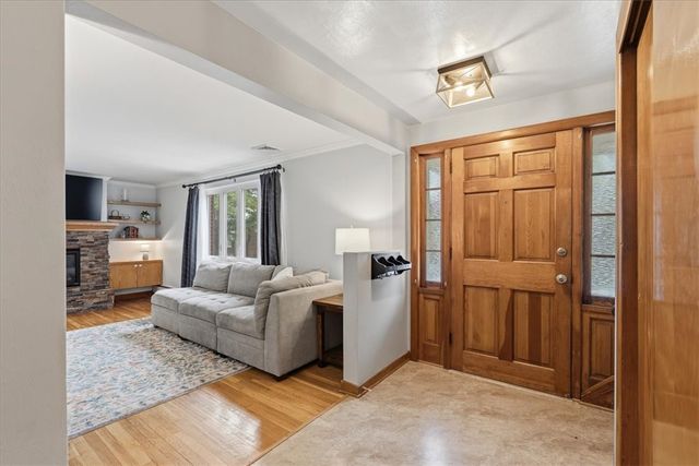 101 Parise Road, Forest Hills Boro, PA 15221