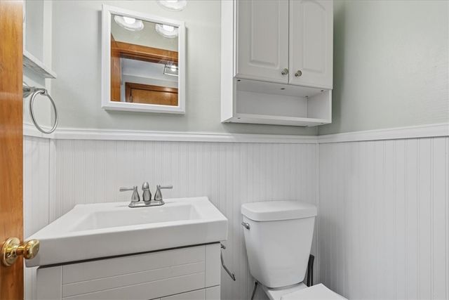 101 Parise Road, Forest Hills Boro, PA 15221