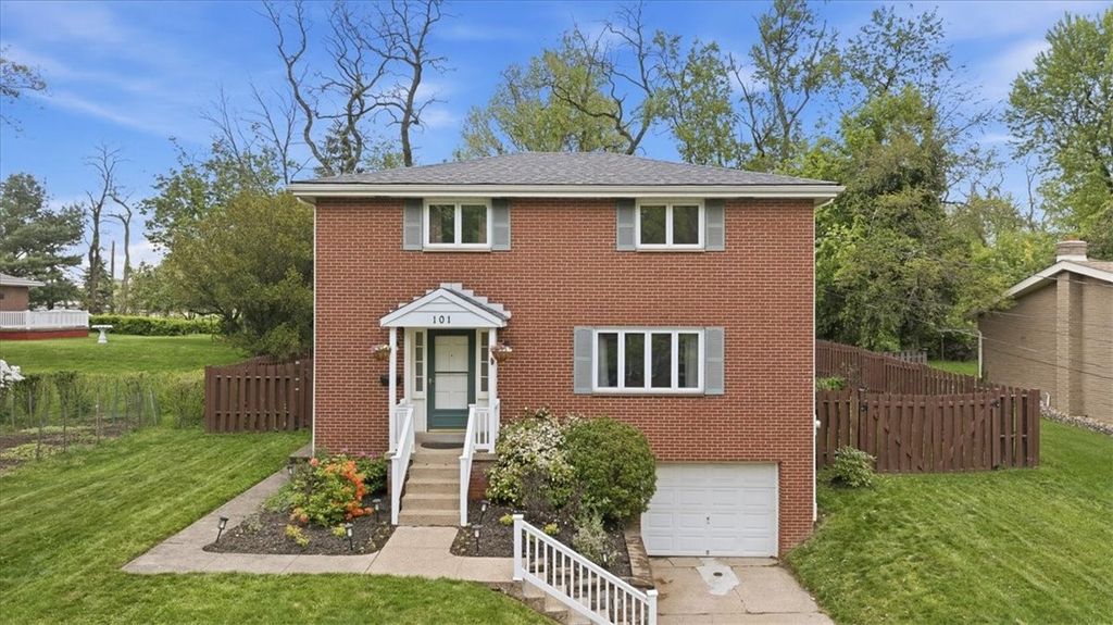 101 Parise Road, Forest Hills Boro, PA 15221