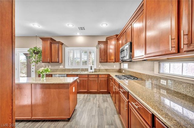 12133 Las Hurdes Avenue, Las Vegas, NV 89138