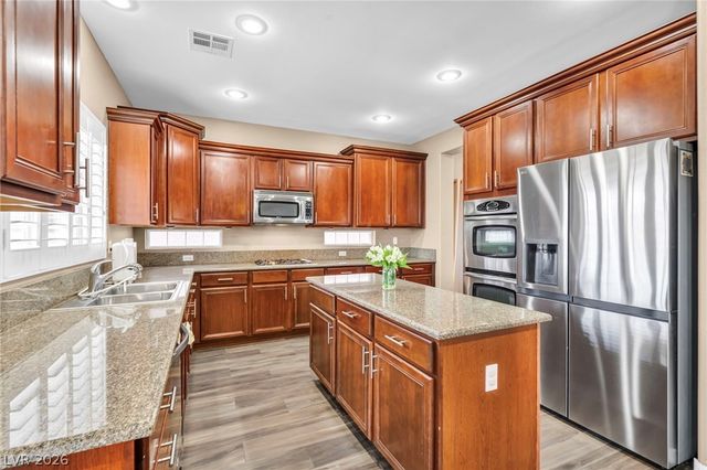 12133 Las Hurdes Avenue, Las Vegas, NV 89138