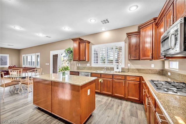 12133 Las Hurdes Avenue, Las Vegas, NV 89138