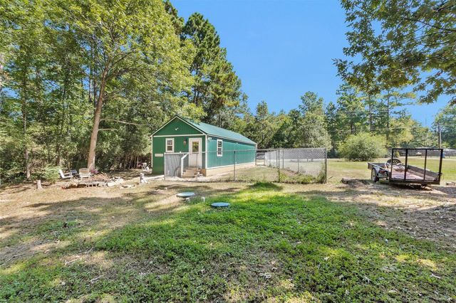 2075 Mangum Road, Livingston, TX 77351