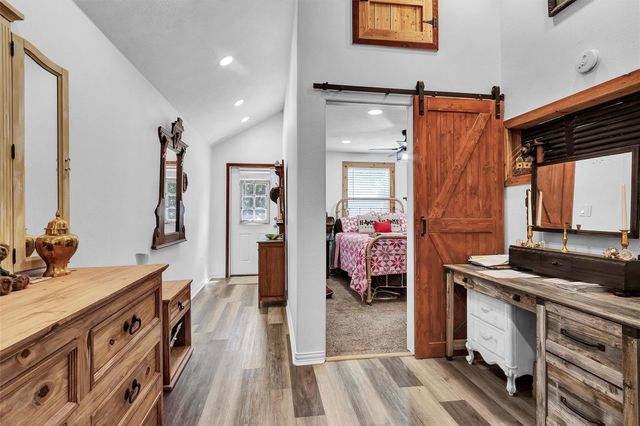 2075 Mangum Road, Livingston, TX 77351