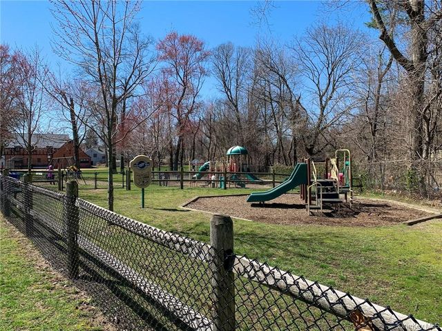 28 Oregon Avenue A, Bronxville, NY 10708