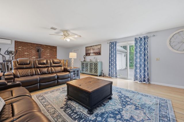 201 Walton Road, Seabrook, NH 03874