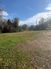815 Country Club Rd., Hattiesburg, MS 39401