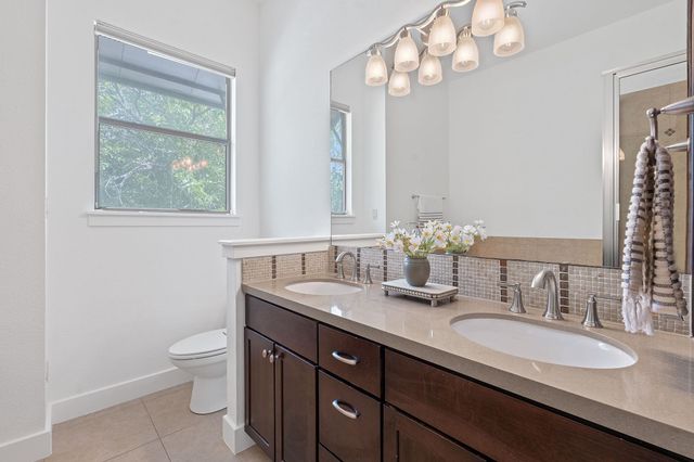 5412 Grover Ave A, Austin, TX 78756