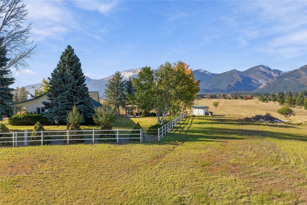156 Denali Street, Hamilton, MT 59840 photo 4