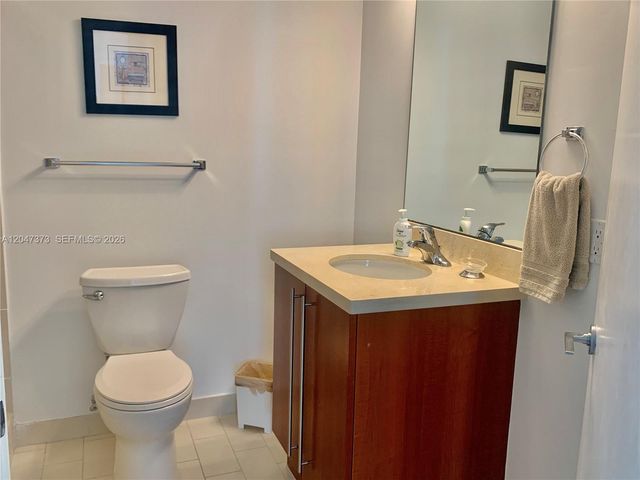 1111 SW 1 Avenue 2419N, Miami, FL 33130