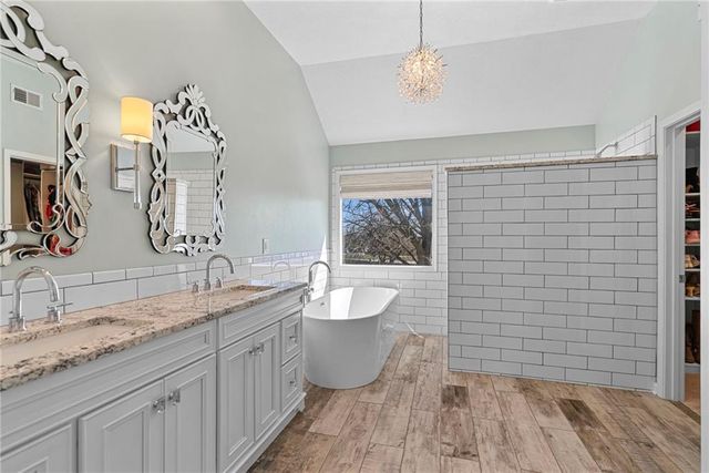 12509 Slater Street, Overland Park, KS 66213