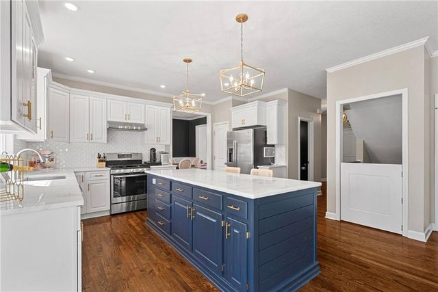 12509 Slater Street, Overland Park, KS 66213