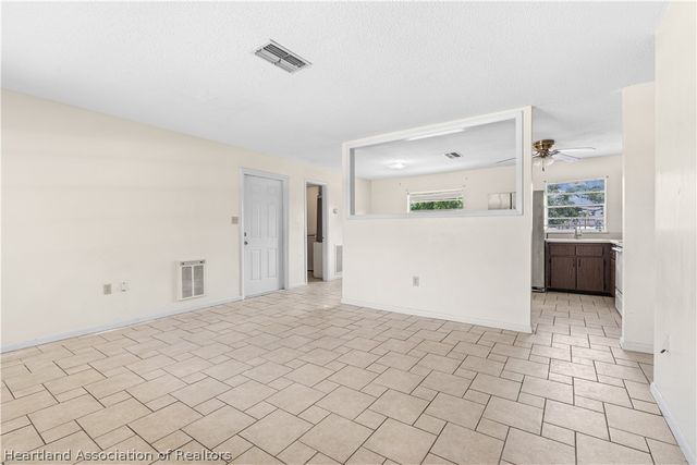 2709 W Rochester Road, Avon Park, FL 33825
