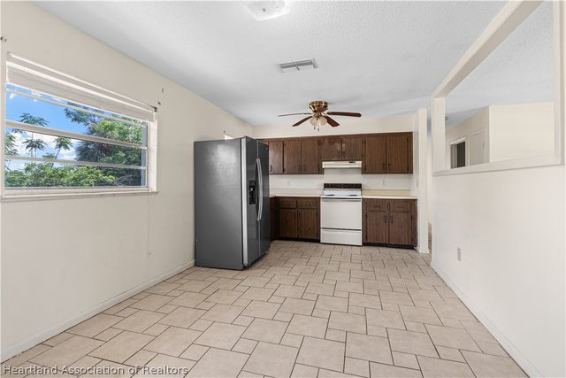 2709 W Rochester Road, Avon Park, FL 33825