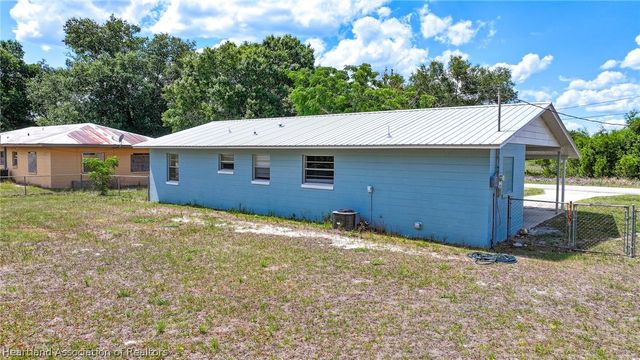 2709 W Rochester Road, Avon Park, FL 33825