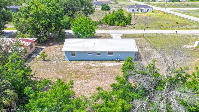 2709 W Rochester Road, Avon Park, FL 33825