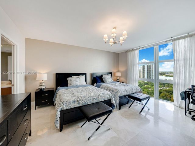 3301 NE 183rd Street 1701, Aventura, FL 33160