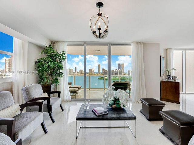 3301 NE 183rd Street 1701, Aventura, FL 33160