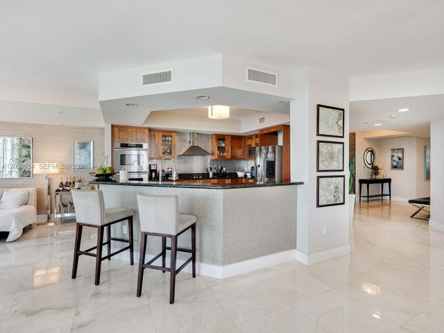 3301 NE 183rd Street 1701, Aventura, FL 33160