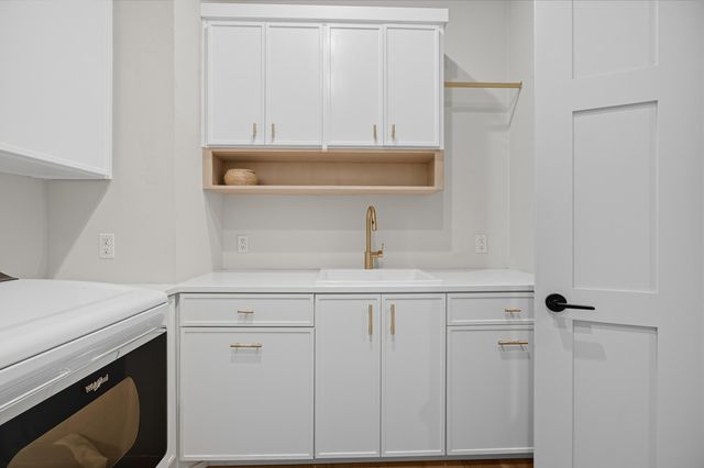 14802 Oxford Avenue, Lubbock, TX 79423