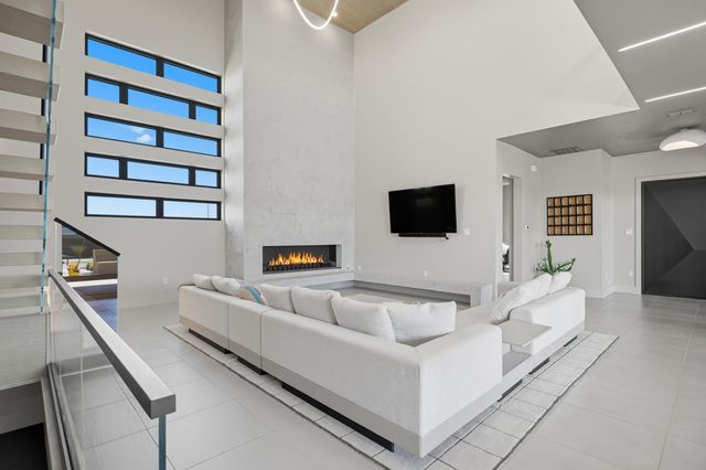 14802 Oxford Avenue, Lubbock, TX 79423