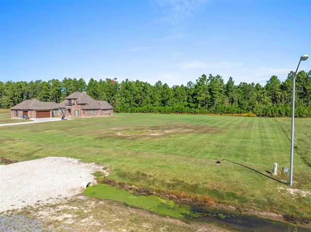 2737 N White Rose Lane, Lake Charles, LA 70611