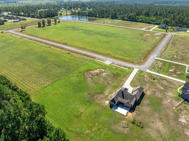 2737 N White Rose Lane, Lake Charles, LA 70611