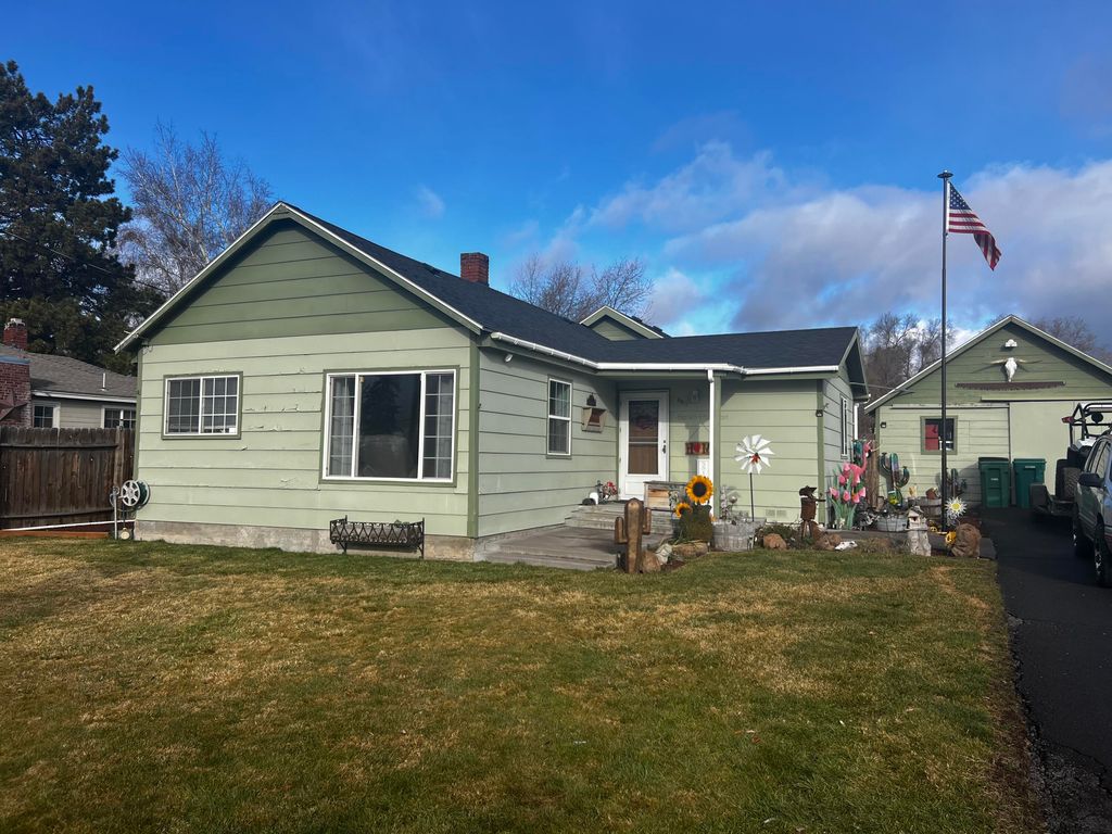 5511 Miller Avenue, Klamath Falls, OR 97603