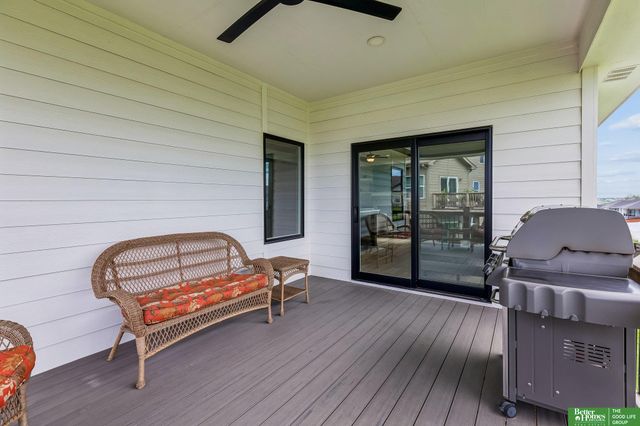 19907 Cottonwood Street, Gretna, NE 68028