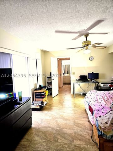 1201 SW 120th Way, Davie, FL 33325