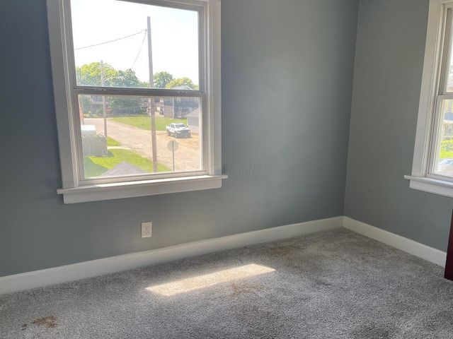916 Miller Avenue, Columbus, OH 43206