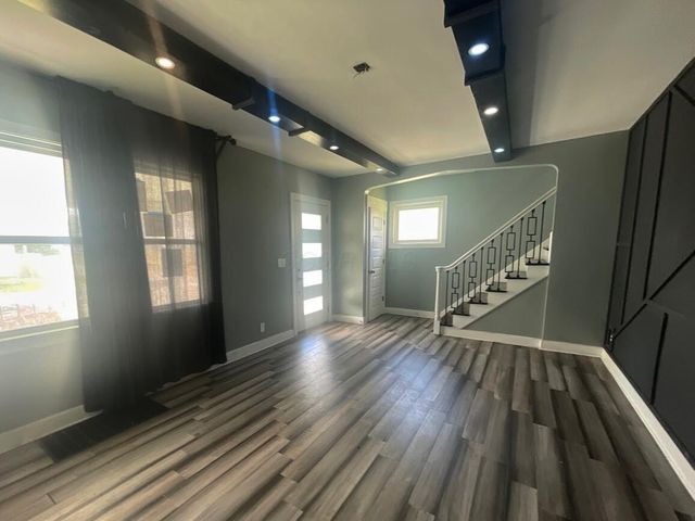 916 Miller Avenue, Columbus, OH 43206