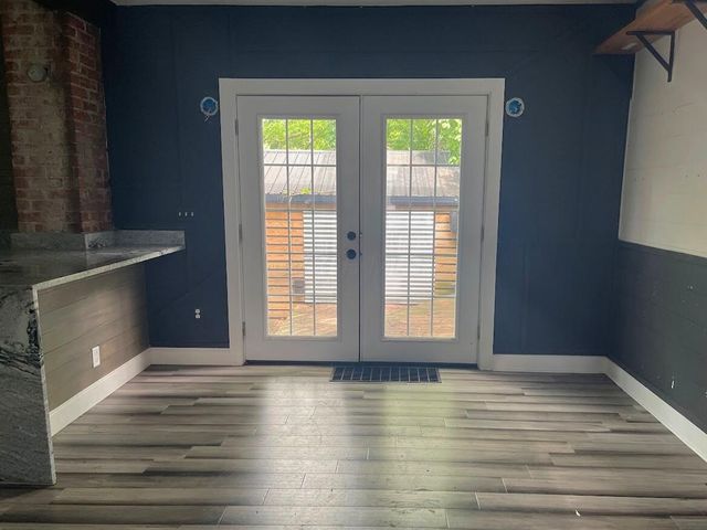 916 Miller Avenue, Columbus, OH 43206
