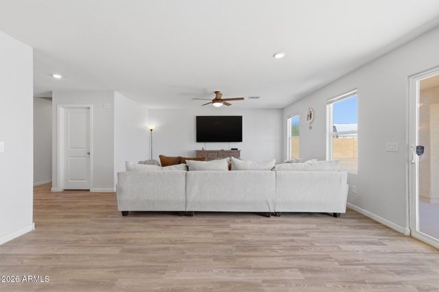 11354 W CABRILLO Drive, Arizona City, AZ 85123
