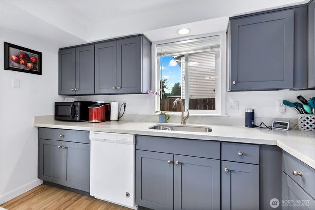 7511 59th Drive NE, Marysville, WA 98270