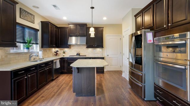 19 BEECHWOOD BLVD, Feasterville Trevose, PA 19053